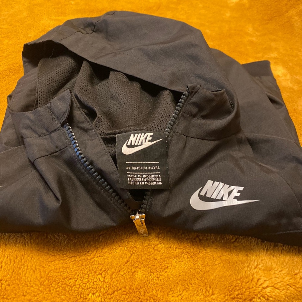 Nike Black Windbreaker Jacket For Kids